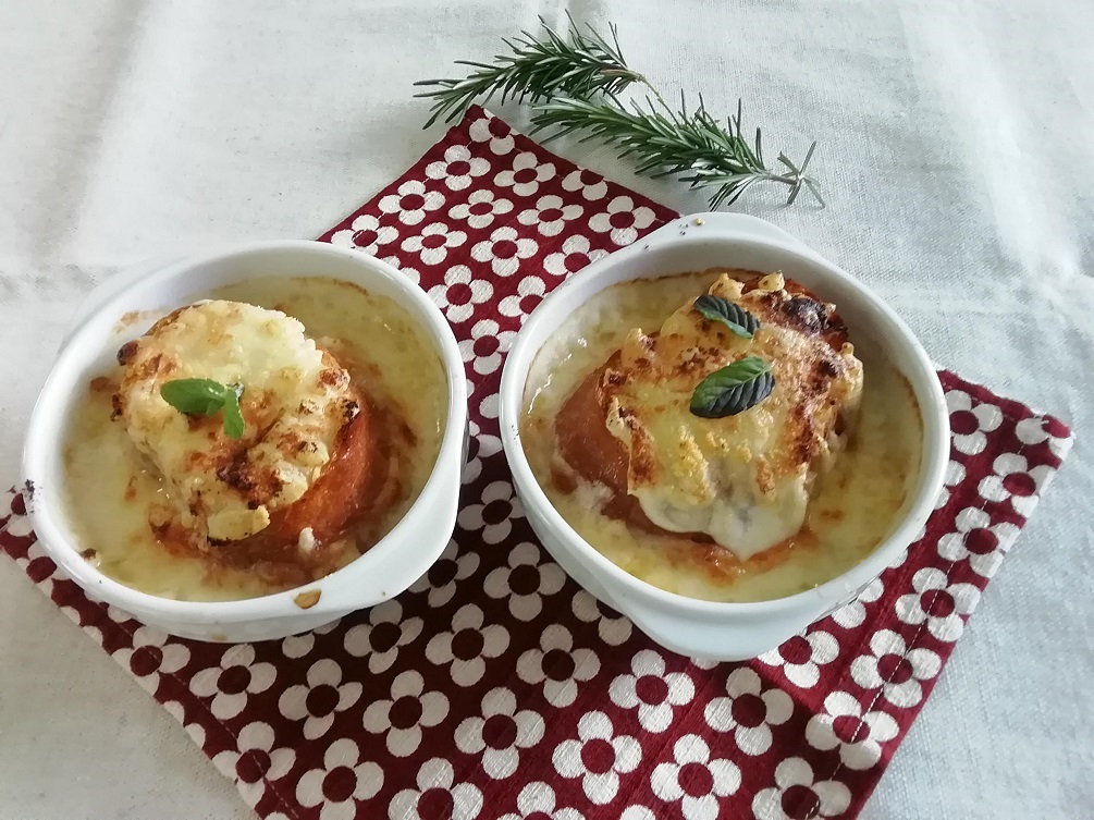 玉ねぎを収穫してオニオングラタンスープを作ろう