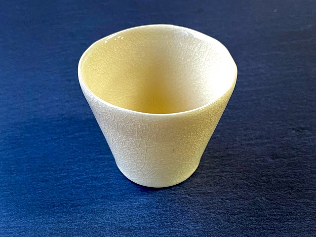 手びねりで湯呑みを作ろう～陶芸教室～
