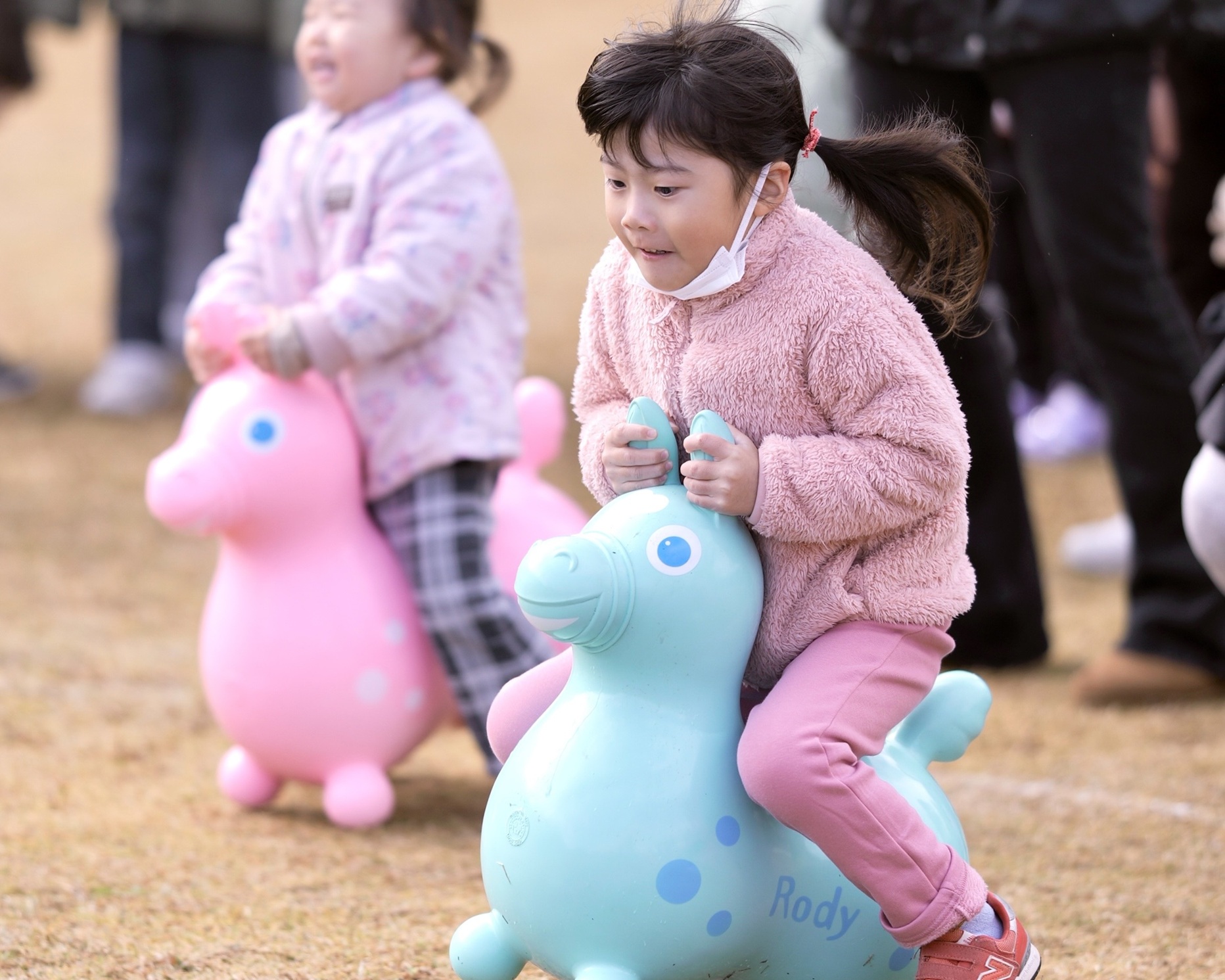 本格コースでジョッキー気分！ばふばふ競走【対象：未就学児】